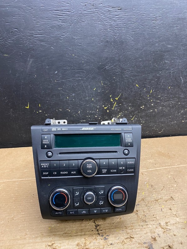 2007 to 2009 Nissan Altima Radio Cd Mp3 Player AUX Climate Control X1532 DG