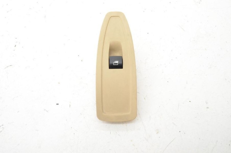 2012-2017 BMW 328d AWD Diesel Passenger Right Front Door Window Switch