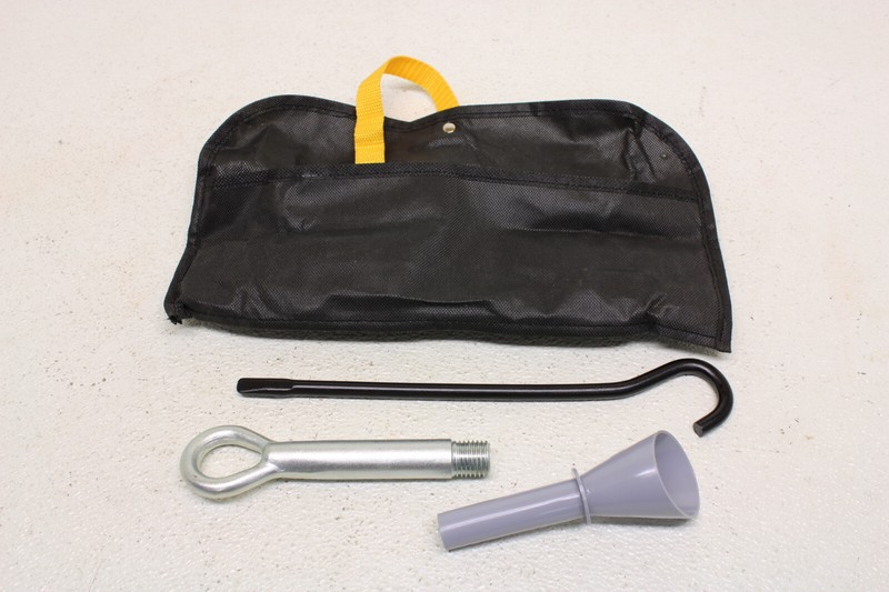 Honda Civic Type R Roadside Tool Bag Kit Tow Hook Funnel Genuine Oem 2017-2021