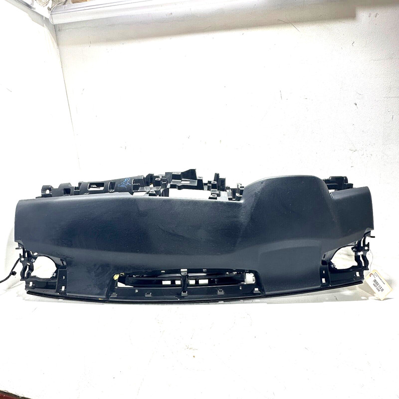 2018-2020 TOYOTA CAMRY XLE INSTRUMENT PANEL BLACK FRONT DASH DASHBOARD OEM