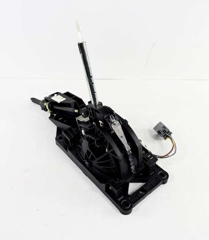 2011-2012 Lincoln MKX Automatic Transmission Floor Shifter Assembly CA1Z-7210-CA