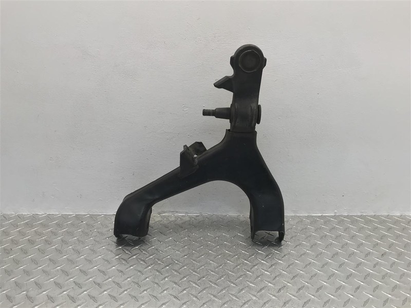 02 03 TRAILBLAZER ENVOY FRONT PASSENGER LOWER CONTROL ARM OEM 512-01304R