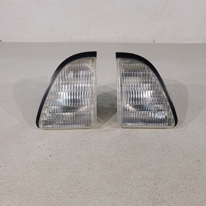 87-93 Ford Mustang GT Front Inner Marker Running Light Lights Lamp Set Oem Aa739