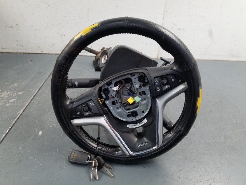 2014 Camaro SS Steering Wheel / Column / Key #83764 H7