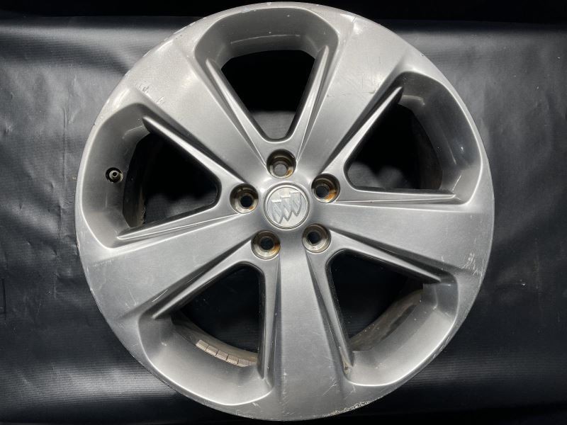 2013-2015 FORD ENCORE RIGHT REAR 18X7 ALUMINUM 5 SPOKE WHEEL 28845