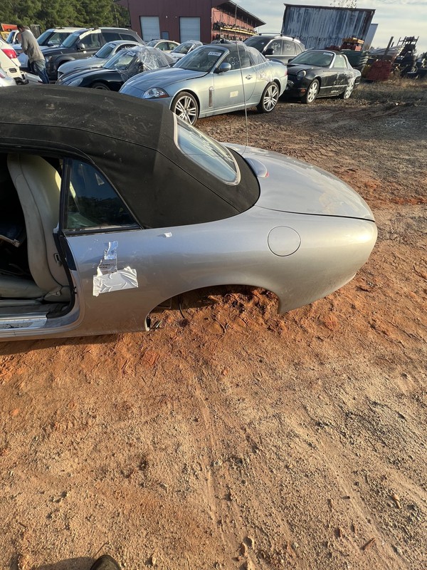 1997-2004 JAGUAR XK8 LEFT DRIVER SIDE QUARTER PANEL SECTIONAL CUT OEM
