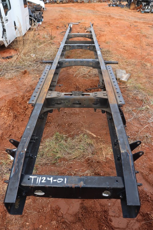 2013 FREIGHTLINER CASCADIA 125 SUSPENSION FRAME CHASSIS CUT OF CROSSMEMBER OEM