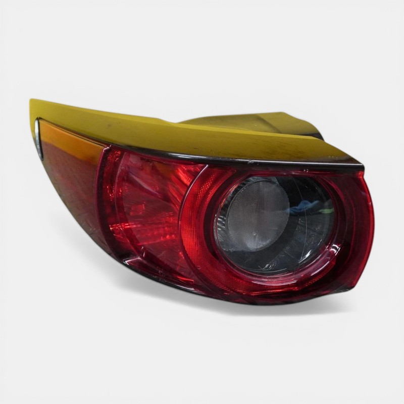 2017-2021 MAZDA CX-5 LEFT SIDE OUTER TAIL LIGHT BRAKE LAMP OEM KB8A51160E