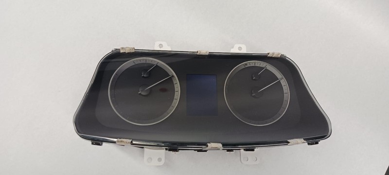 2015 HYUNDAI SONATA Speedometer 2.4L VIN F 8th digit 31k miles OEM 15