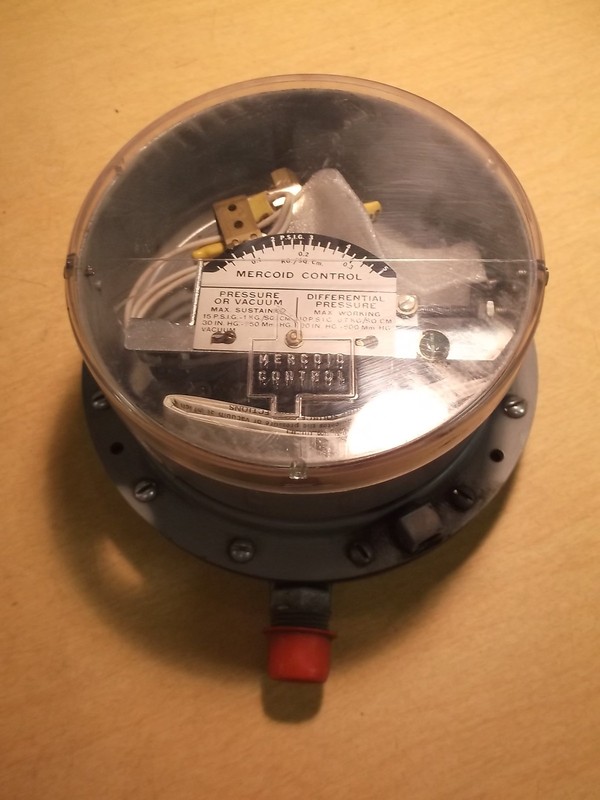 Mercoid Pressure Control Switch PG-153-P2 *FREE SHIPPING*