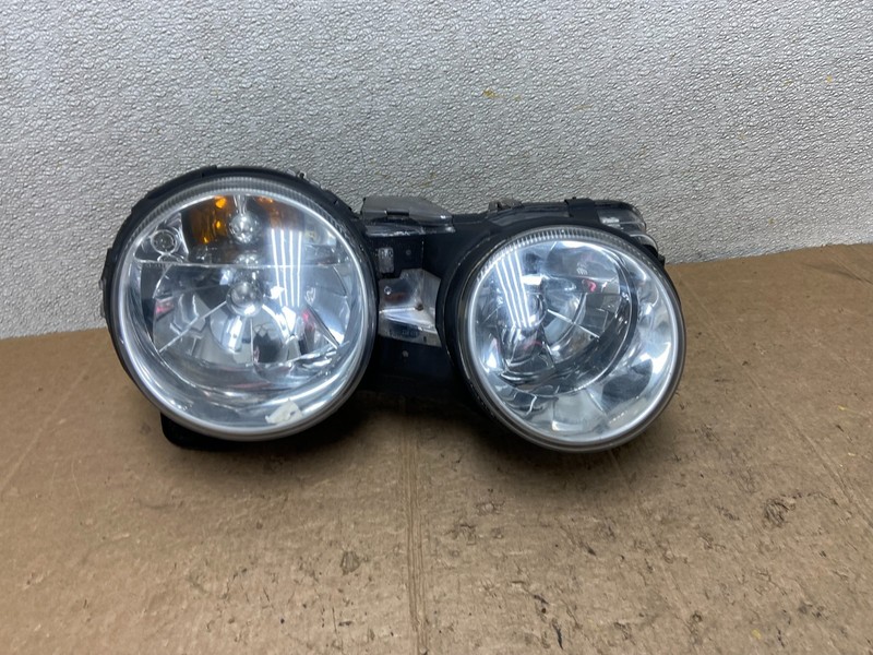 2000 to 2002 Jaguar S-Type Right Passenger Side Halogen Headlight OEM AA5075 DG