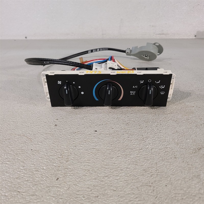 99-04 Mustang Hvac Control Head W/ Cables Climate Ac Heat Control Aa7473