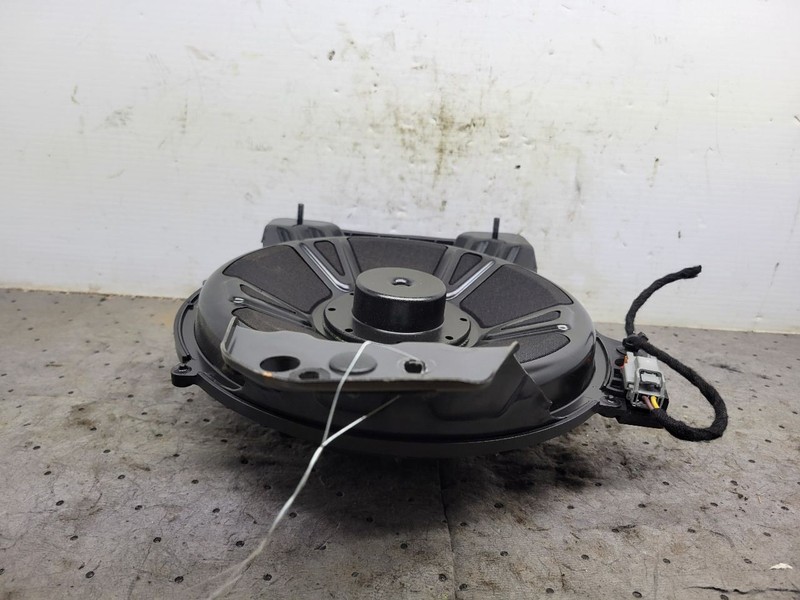 Bowers And Wilkins Subwoofer Speaker 2017 Volvo S90 31409672
