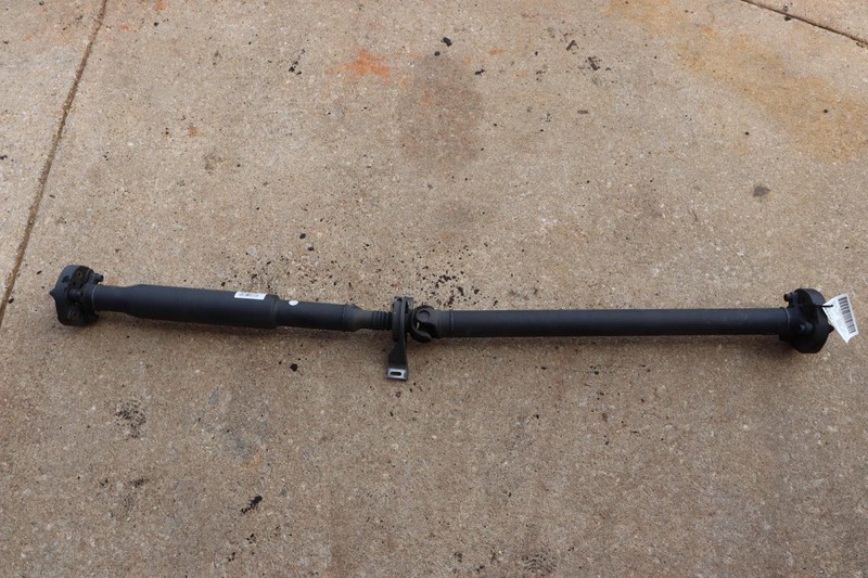 2010-2016 MERCEDES E-CLASS E350 W212 SEDAN RWD REAR DRIVESHAFT CARDAN OEM
