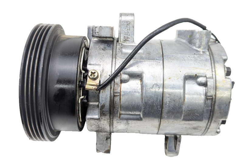 1995-1998 BMW 318i / 318is / 318ti, 1996-1997 BMW AC COMPRESSOR