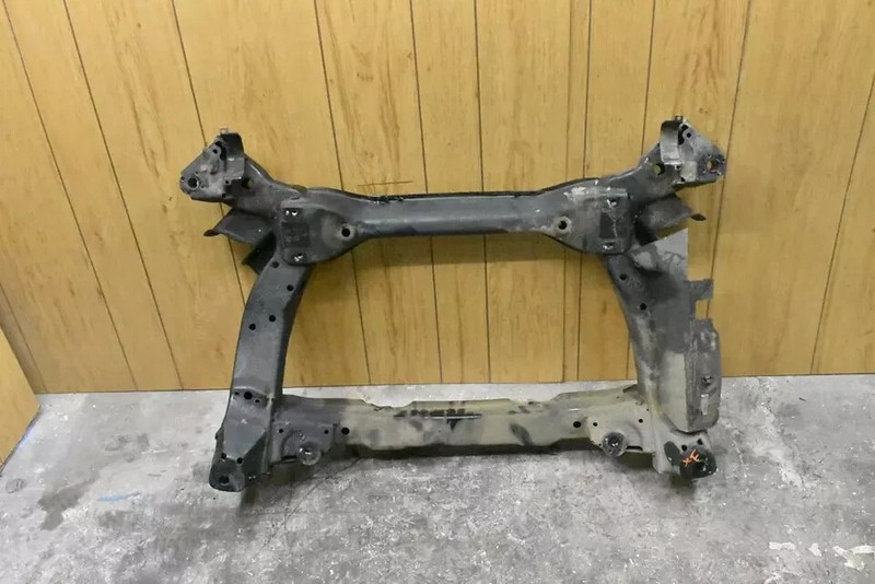 03-15 Jaguar X250 XF S-Type RWD Front Sub Frame Subframe Engine Crossmember OEM