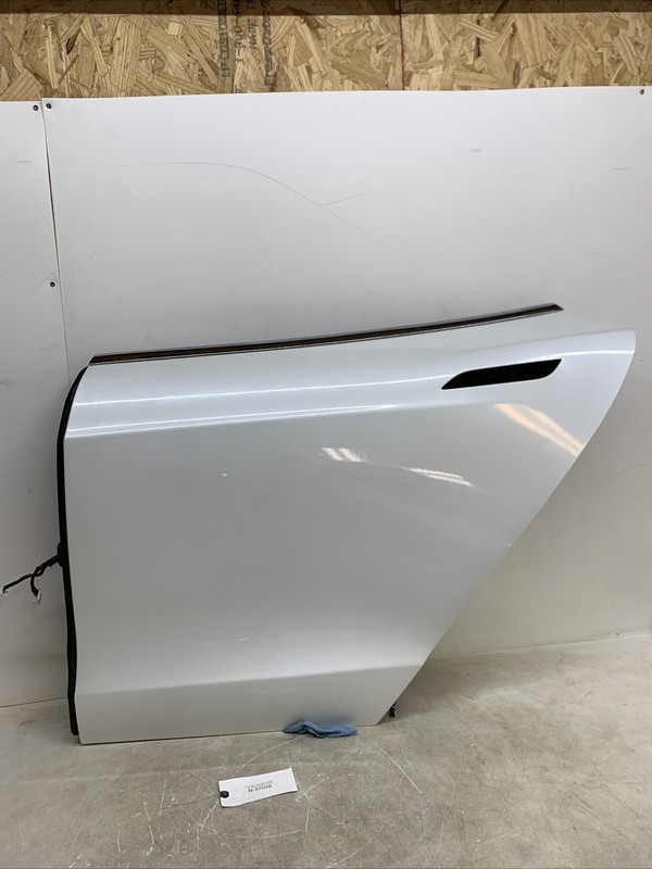 12-20 Tesla Model S Rear Left Exterior Door Shell White OEM 31048