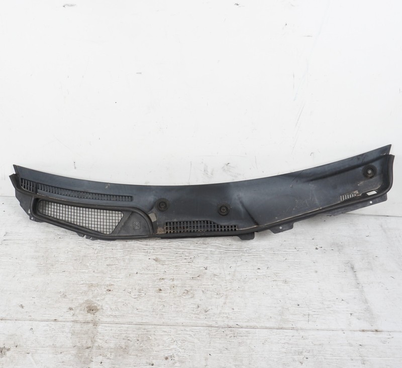 14 - 17 Mercedes S550 W222 Front Windshield Cowl Panel Trim Cover 2228300028 OEM
