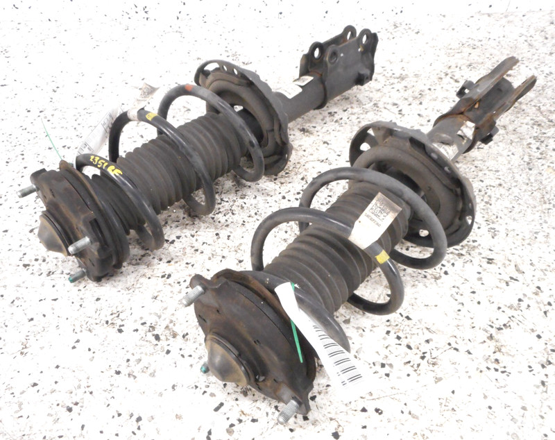2017-2020 Hyundai Elantra Sedan Front Strut Shock Pair Left Right OEM US Built