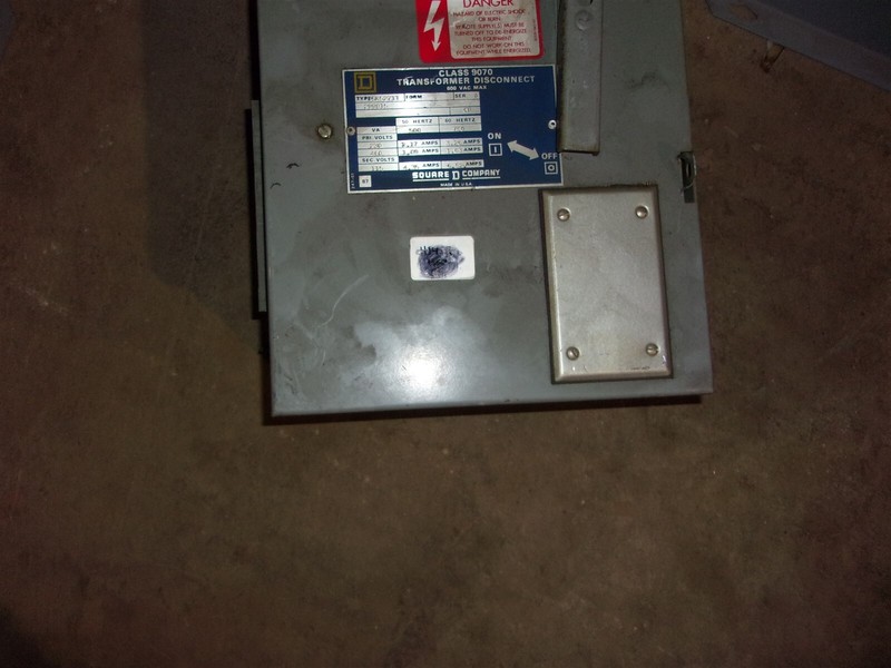 Square D Class 9070 SK5271T Ser A 600VAC Transformer Disconnect *FREE SHIPPING*