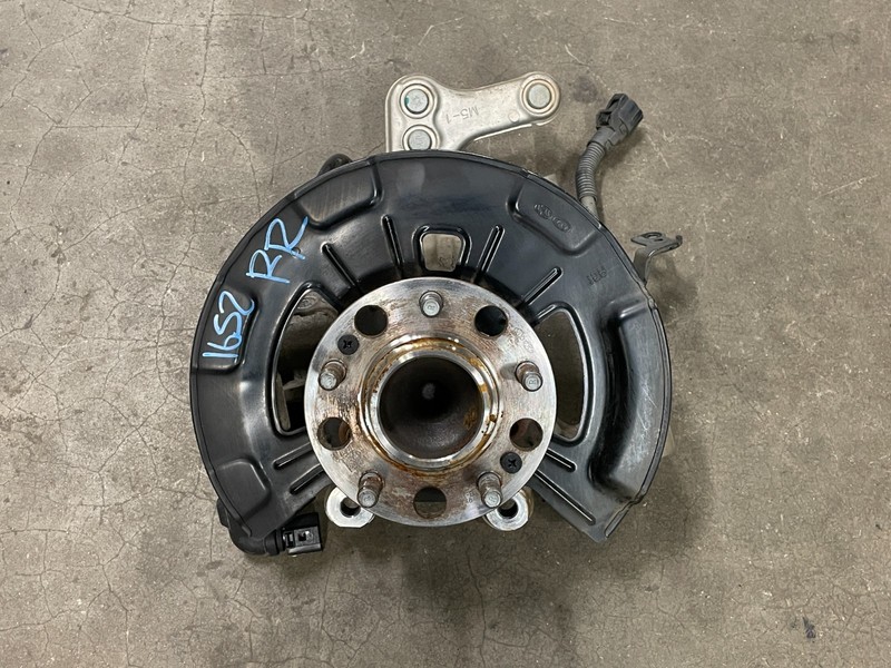 21 22 23 24 Kia K5 Rear Right Passenger Spindle Knuckle Wheel Hub FWD 1652 OEM