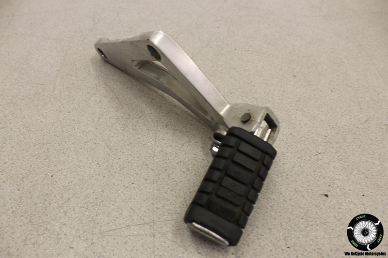 1984 Honda V65 Magna Vf1100c Left Rear Back Passenger Peg VF 1100 84