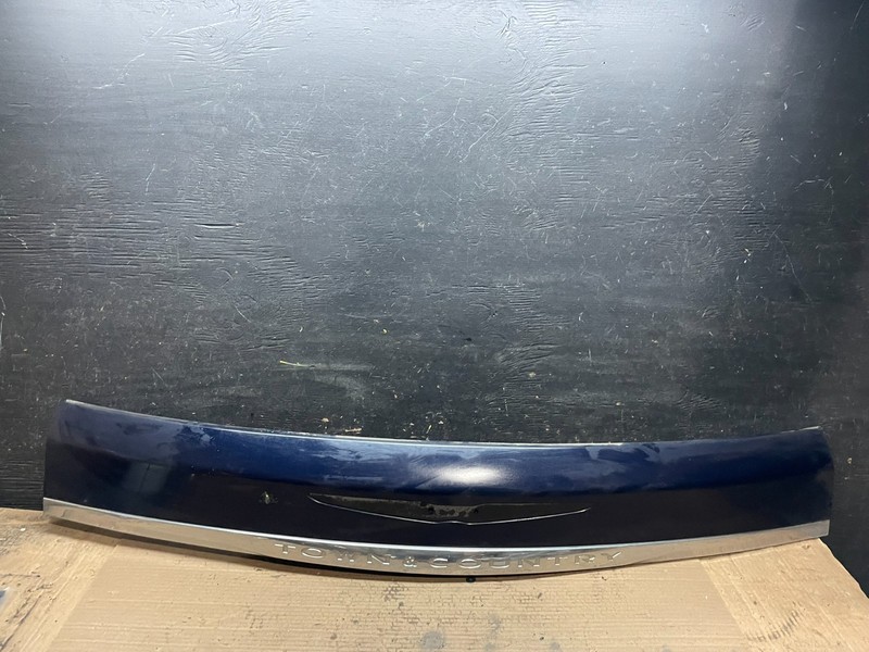 2011 to 2016 Chrysler Town & Country Tailgate Trim w/ Camera Panel OEM U8140 DG