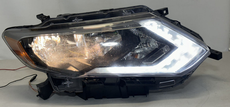 ✅ 2017-2020 Nissan Rogue Halogen Headlight Lamp FRONT RIGHT PASSENGER Side OEM