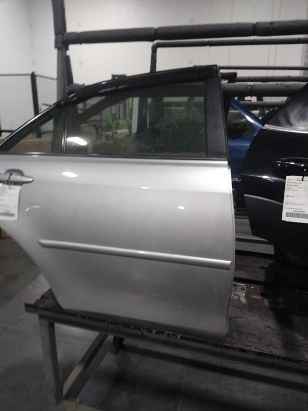 2010 Toyota Camry Rear Right Door Silver 4DR SED SLV 220K Miles OEM Parts