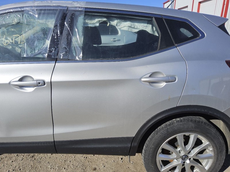 Driver Left Rear Side Door Fits 17-23 QASHQAI 3658087