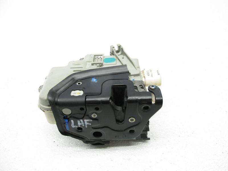 10-22 AUDI 8T A5 S5 B8 A4 A8 Q3 Q5 Q7 DOOR LATCH LOCK ACTUATOR FRONT LEFT 121923