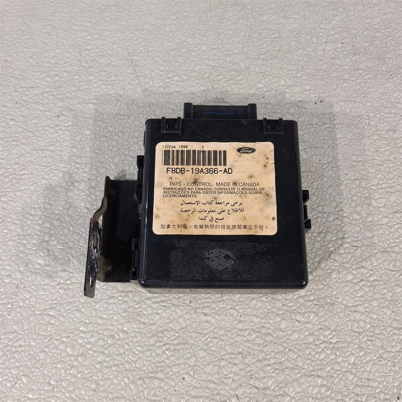96-98 Mustang Anti Theft Control Pats Module F8DB-19A366-AD Oem Aa7428