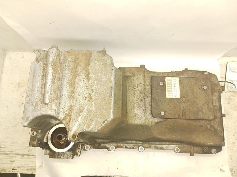 08-'18 CHEVROLET SILVERADO 2500 Oil Pan 6.0L OEM 1 Year Warranty!