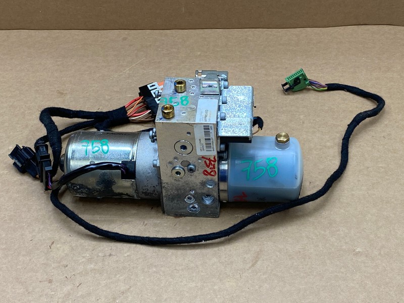 2009-2016 BMW Z4 CONVERTIBLE HARD TOP ROOF PUMP HYDRAULIC MOTOR OEM LOT758