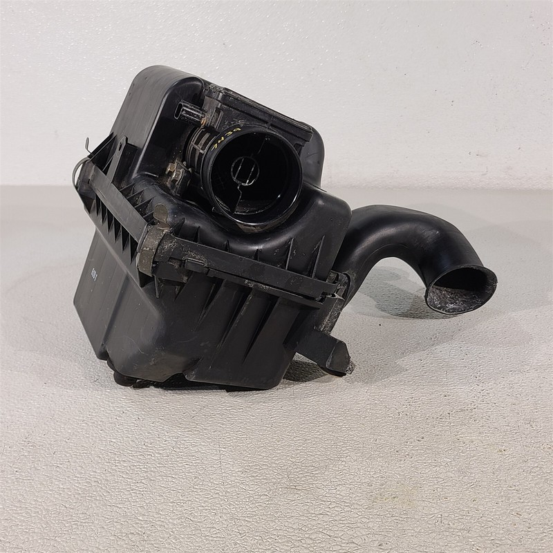 99-00 Mazda Miata Mx5 Air Cleaner Housing Box Mass Air Flow Sensor Maf Aa7439
