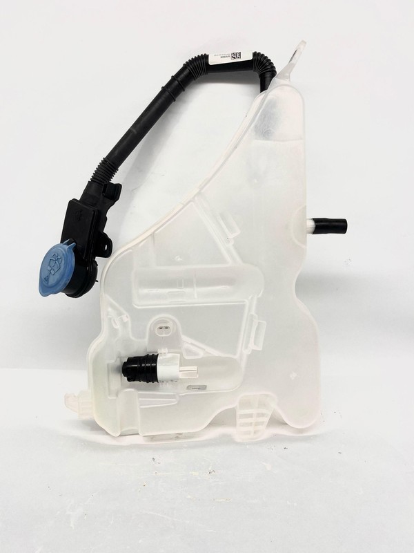 2019-2021 BMW 3330XI Wiper Washer Bottlle Complete With Pump And Pigtail OEM