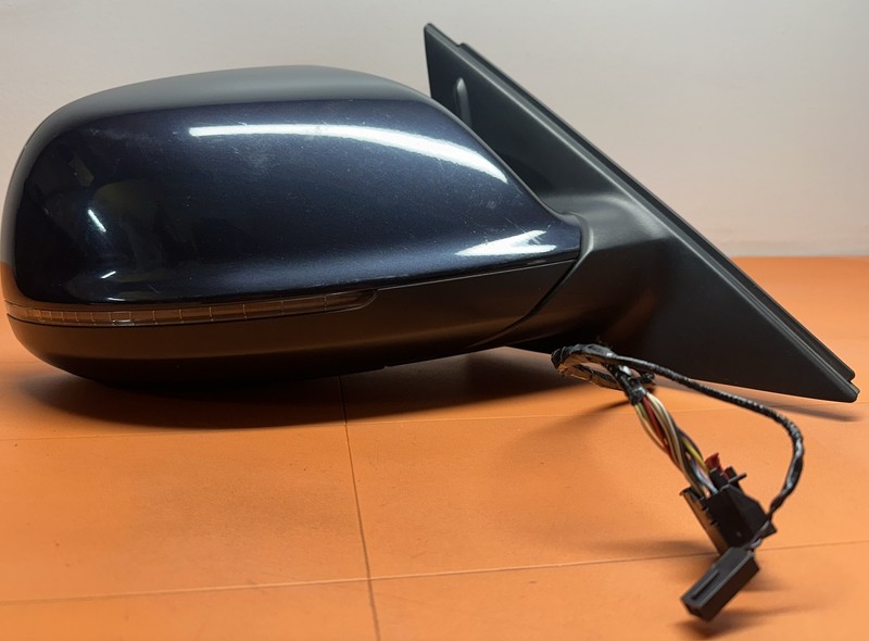 8R1857410L | 2009 - 14 Audi Q5 Right Door Mirror BLIND SPOTPassenger 17 PINS