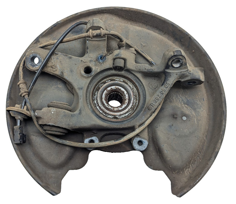 1998 1999 Mercedes W202 Rear Passenger Knuckle Hub OEM