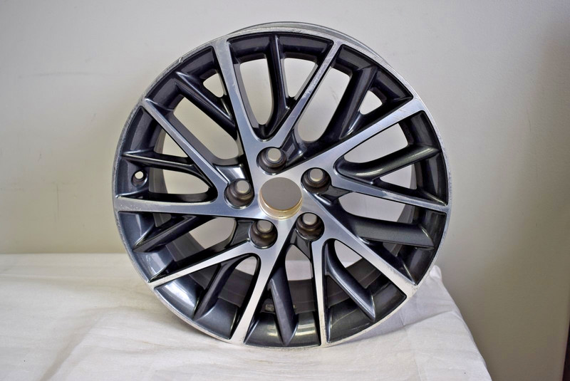 17'' INCH 7JX17 WHEEL RIM2016–2018 Lexus ES350