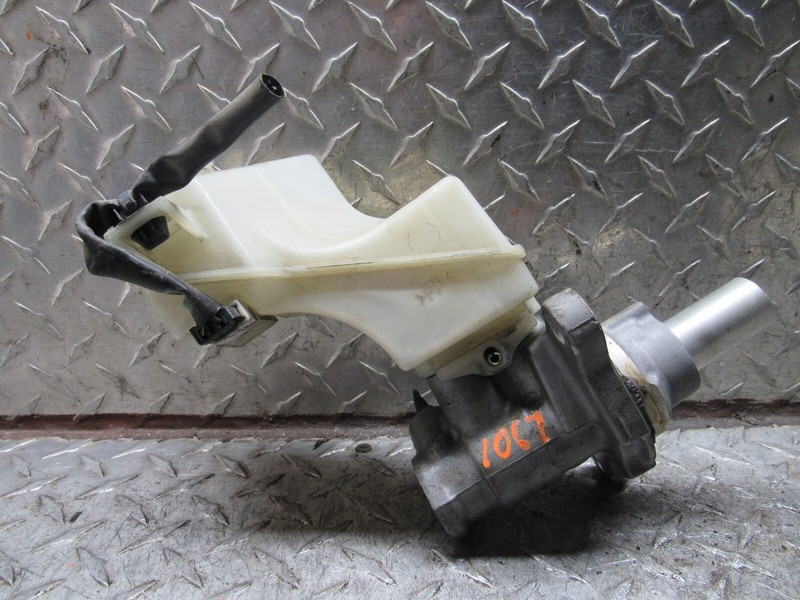 2009-2014 NISSAN MAXIMA BRAKE MASTER CYLINDER WITH RESERVOIR