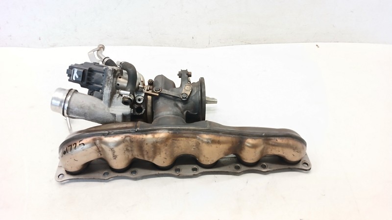 10-16 BMW F10 535i 640i 740Li ENGINE TURBO BLOWER TURBOCHARGER OEM 061725