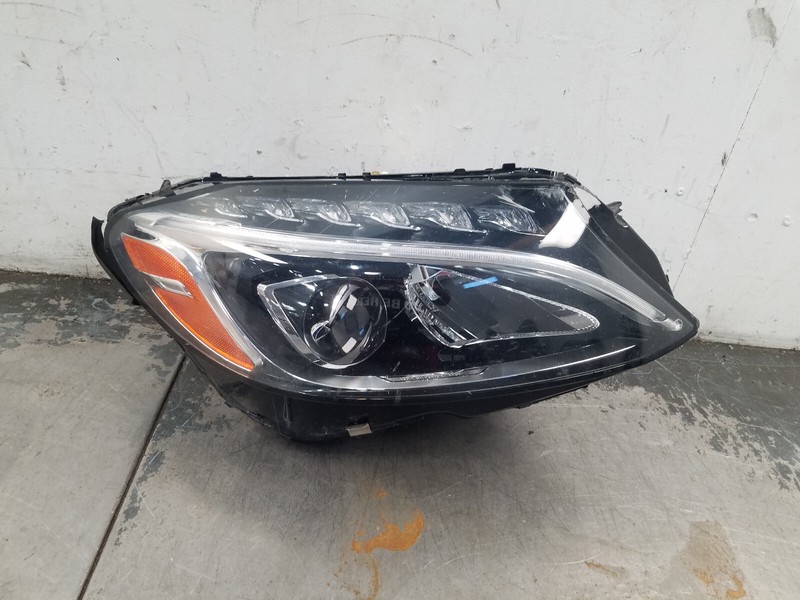 2017 Mercedes AMG C 63 S Right Passenger Head Light - * #4347 i5