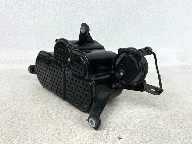 ⭐2015-2018 PORSCHE MACAN S 3.0L EVAPORATOR CHARCOAL CANISTER TANK OEM LOT2575