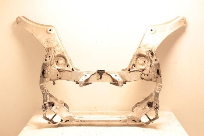 08-13 BMW M3 4.0L Front Suspension Crossmember Assembly