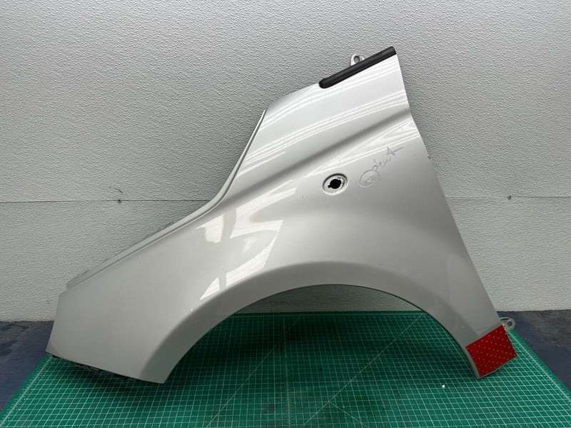 12-19 FIAT 500 FRONT LEFT DRIVER SIDE FENDER WING Argento PS2 OEM