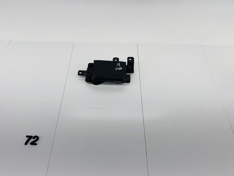 14-16 KIA CADENZA FRONT BUMPER ADAPTIVE CRUISE DISTANCE SENSOR MODULE OEM