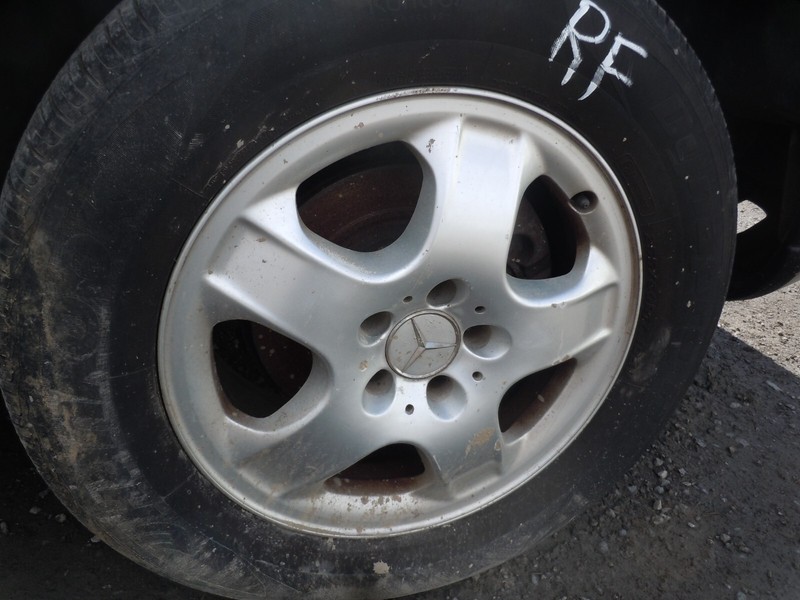 2002 03 04 2005 Mercedes-Benz ML320 17x8 Aluminum Wheel Rim 5 Spoke OEM