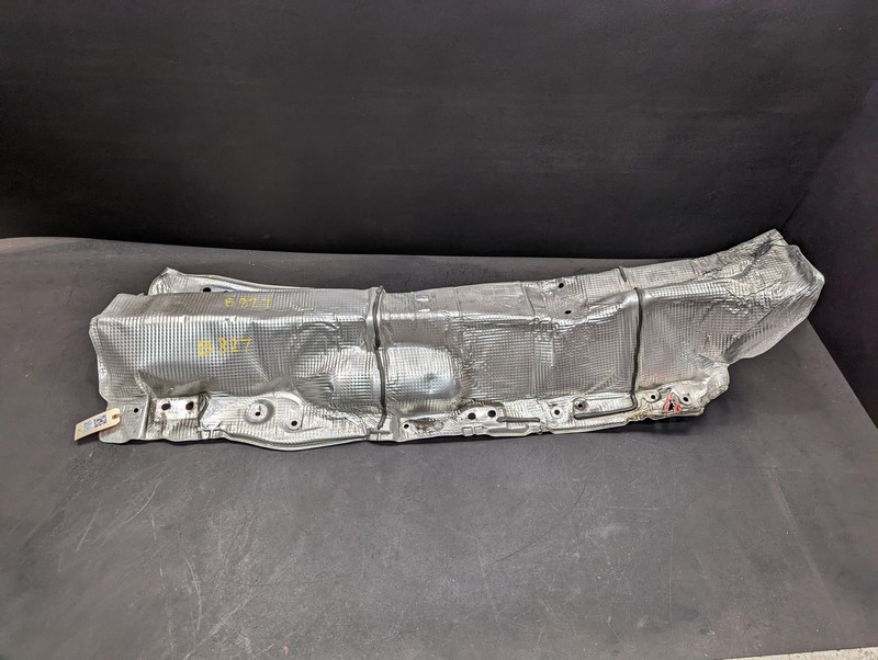Exhaust Pipe Heat Shield 2018 Audi Q3 Premium 5N0825661 2015 2016 2017 X