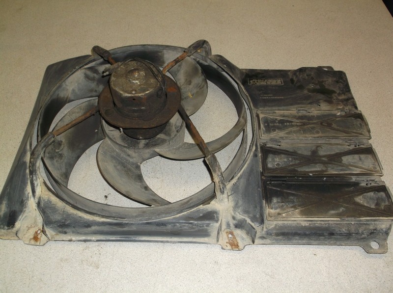 Radiator Cooling Fan Motor Blade Assembly Chrysler Dodge 4140453 4140468
