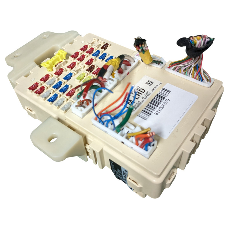 2010-2013 Hyundai Tucson Interior Cabin Fuse box Junction Relay 91950-2S501 OEM